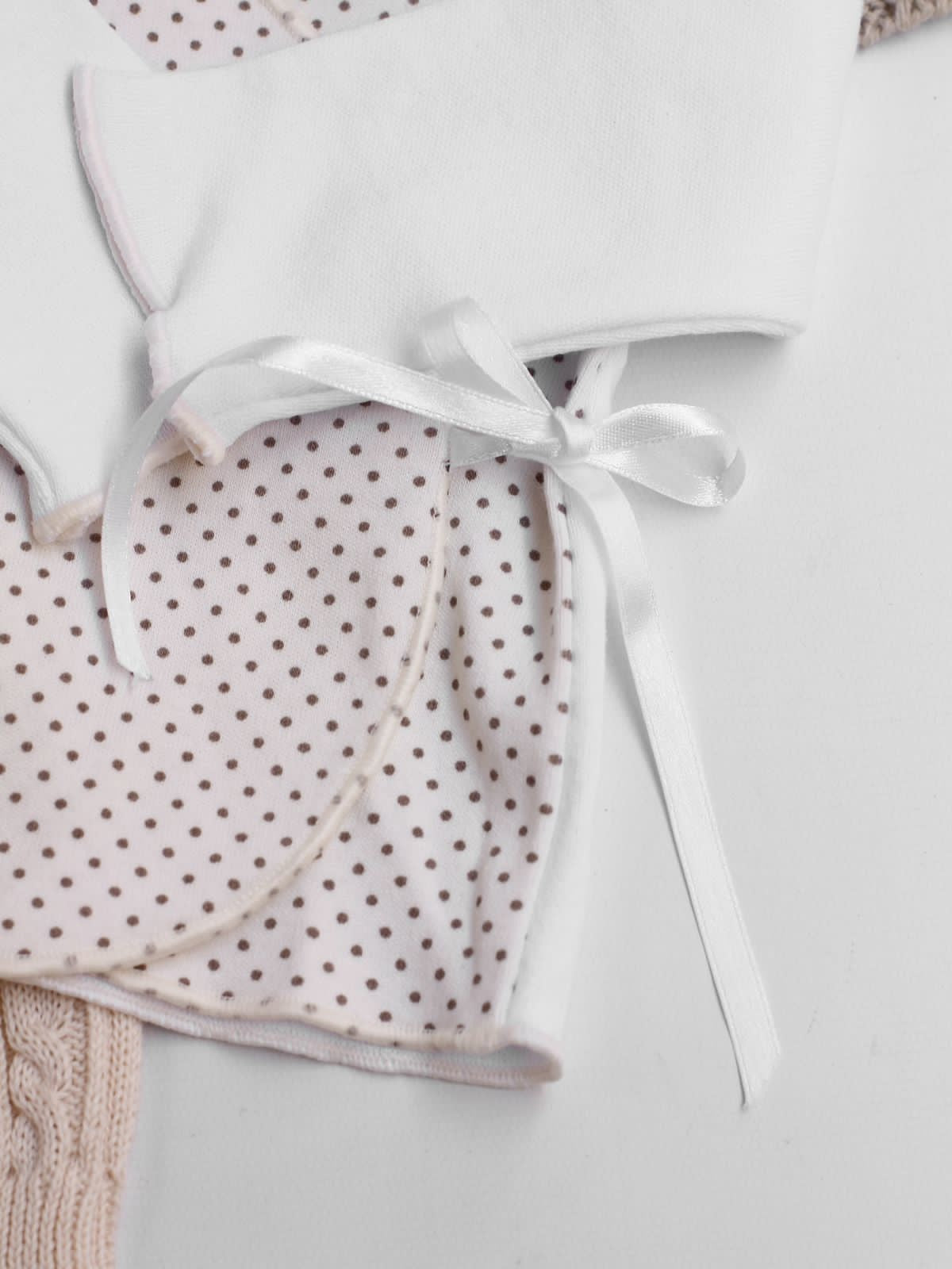 Conjunto de 4 piezas con cinta estampada